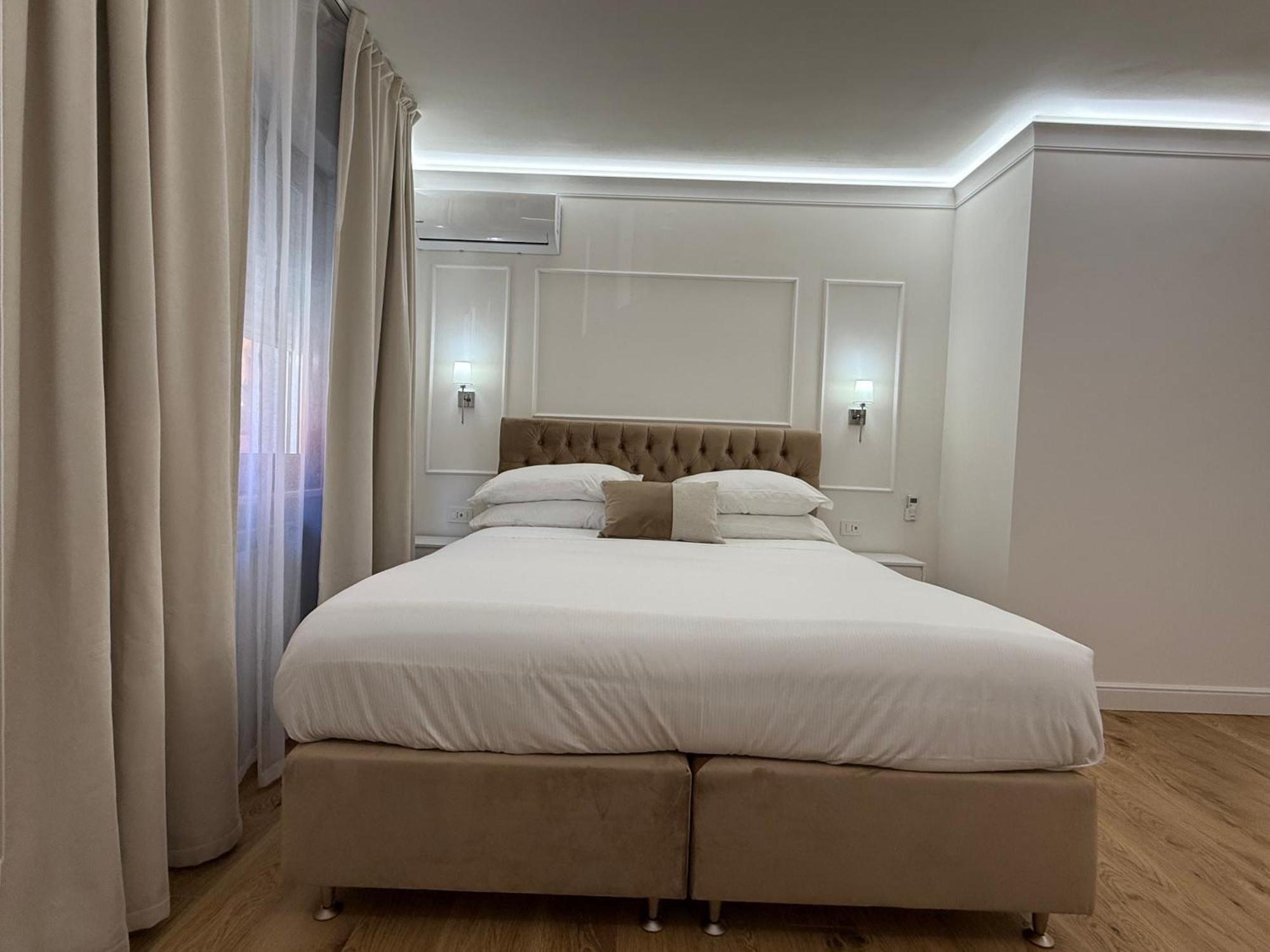 Emy Suites 치비타베키아 외부 사진